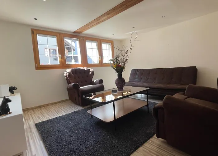 Slavica Dorfstrasse 94 *